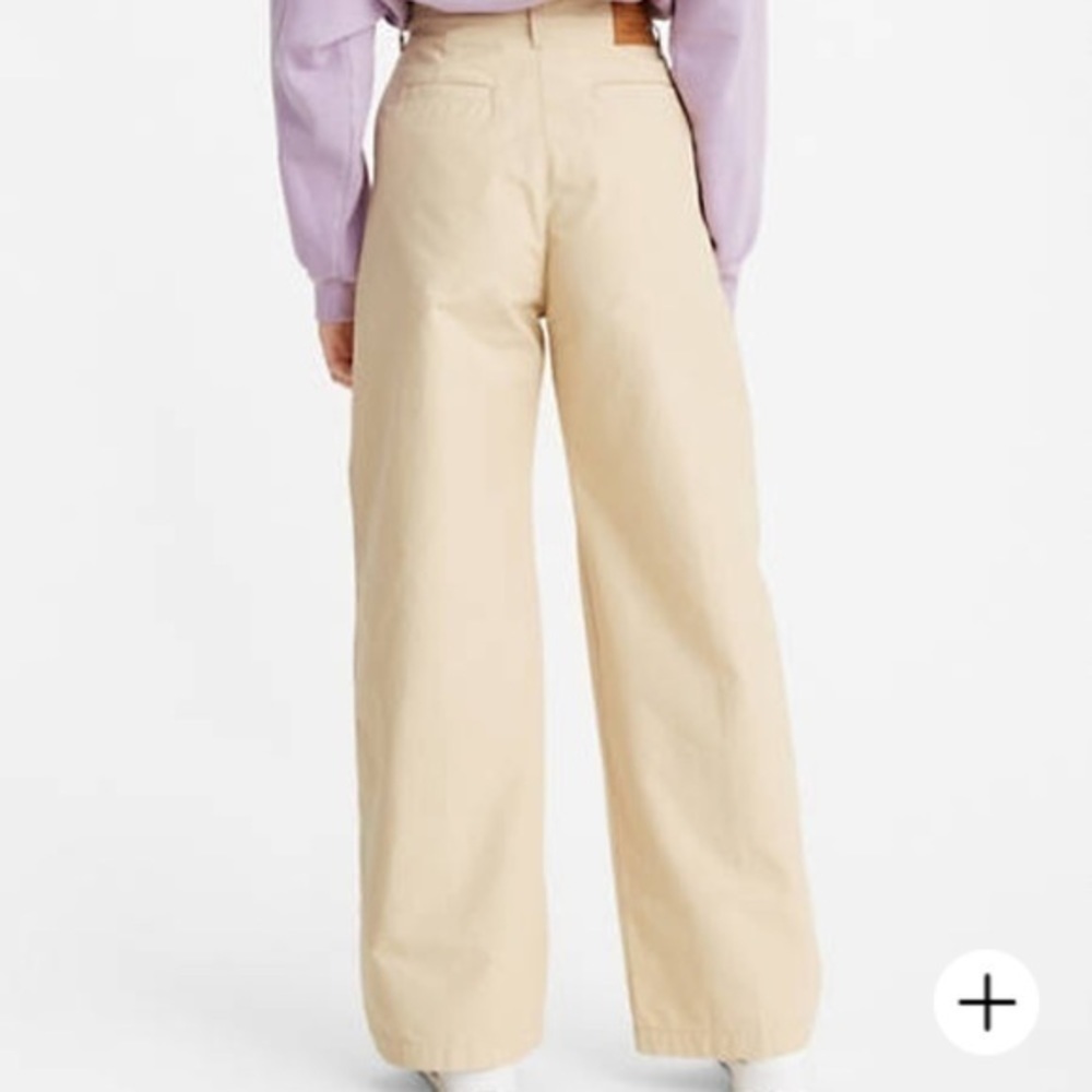 Levi's® Premium
PLEATED HIGH LOOSE PANTS “32 X 30”​ - Picture 3 of 6